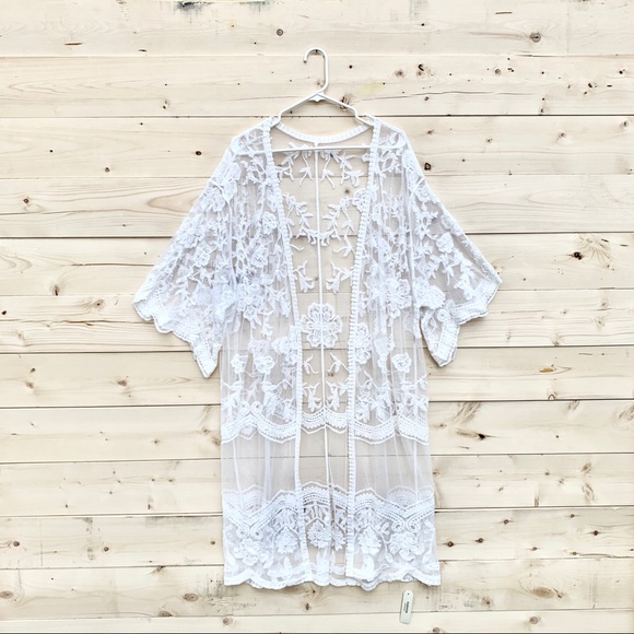 SOLD OUT Brand New Lace Kimono